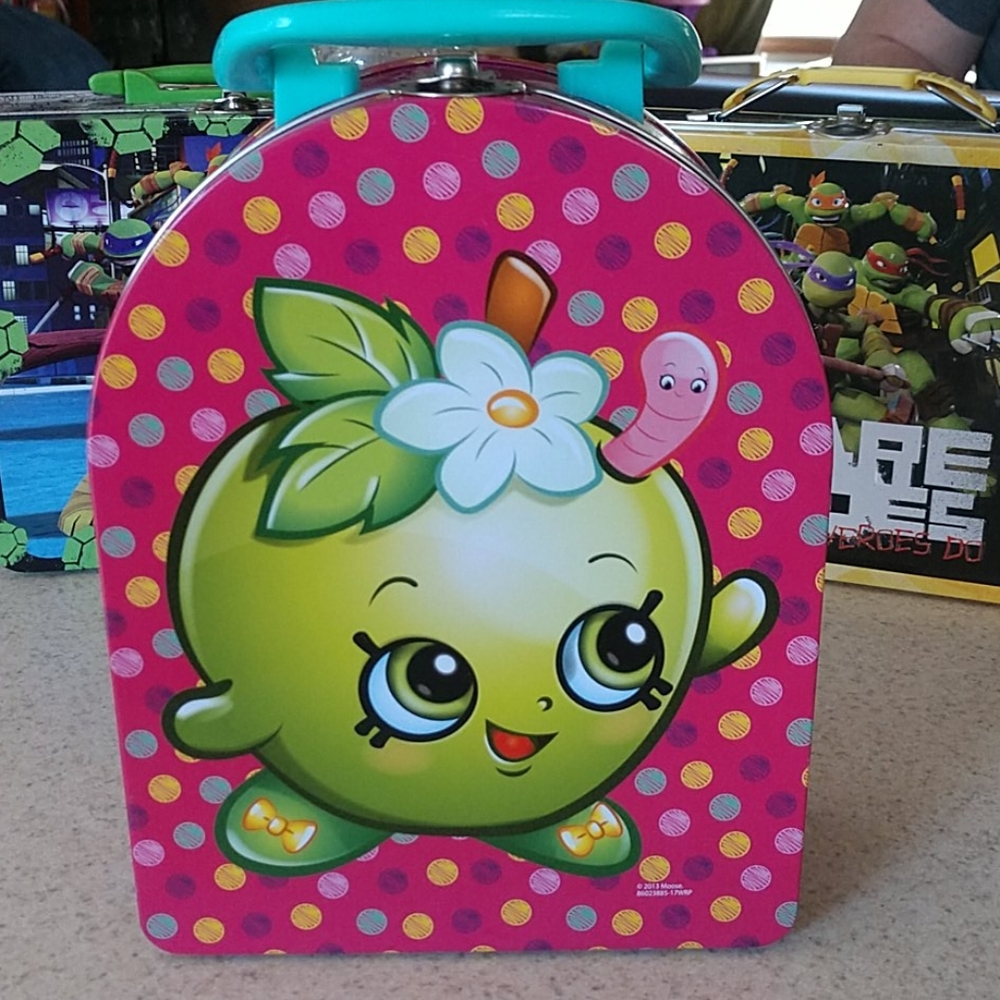 Shopkins tin